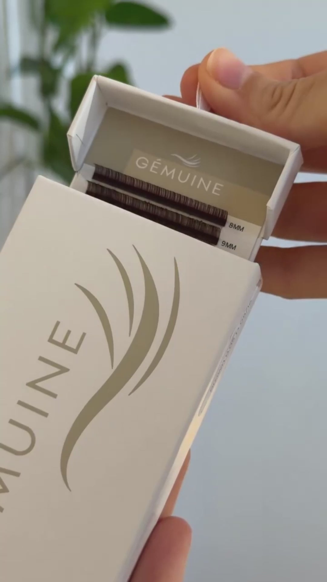 Gemuine Cocoa Brown Lash 0.07MM
